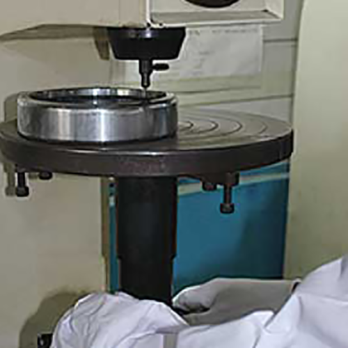 Center Support Bearing Hardness Testing