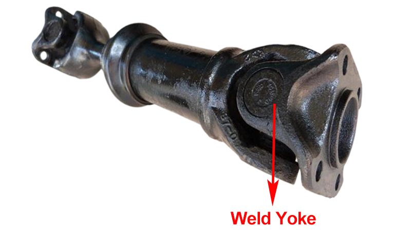 Weld yoke welded to driveshaft tube for universal joint mounting