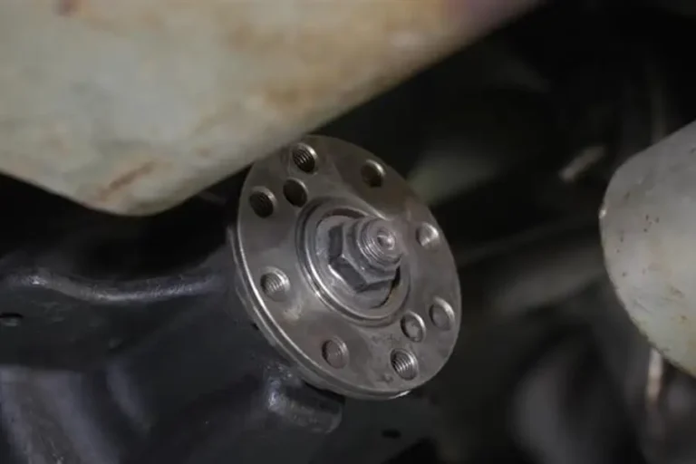 5 Signs a Driveshaft Flange May Need Replacement