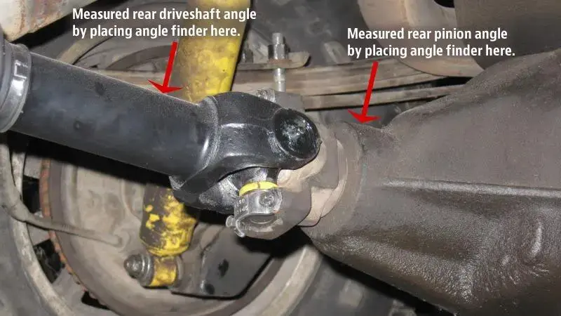 Measuring driveshaft working angle with an angle finder